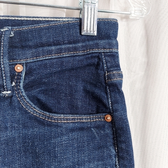 Mother Denim The Cha Cha Fray in Clean Sweep - Picture 8 of 12